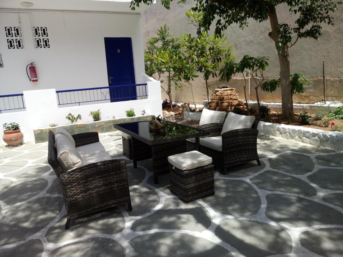Hotel Poulakis Skála Buitenkant foto